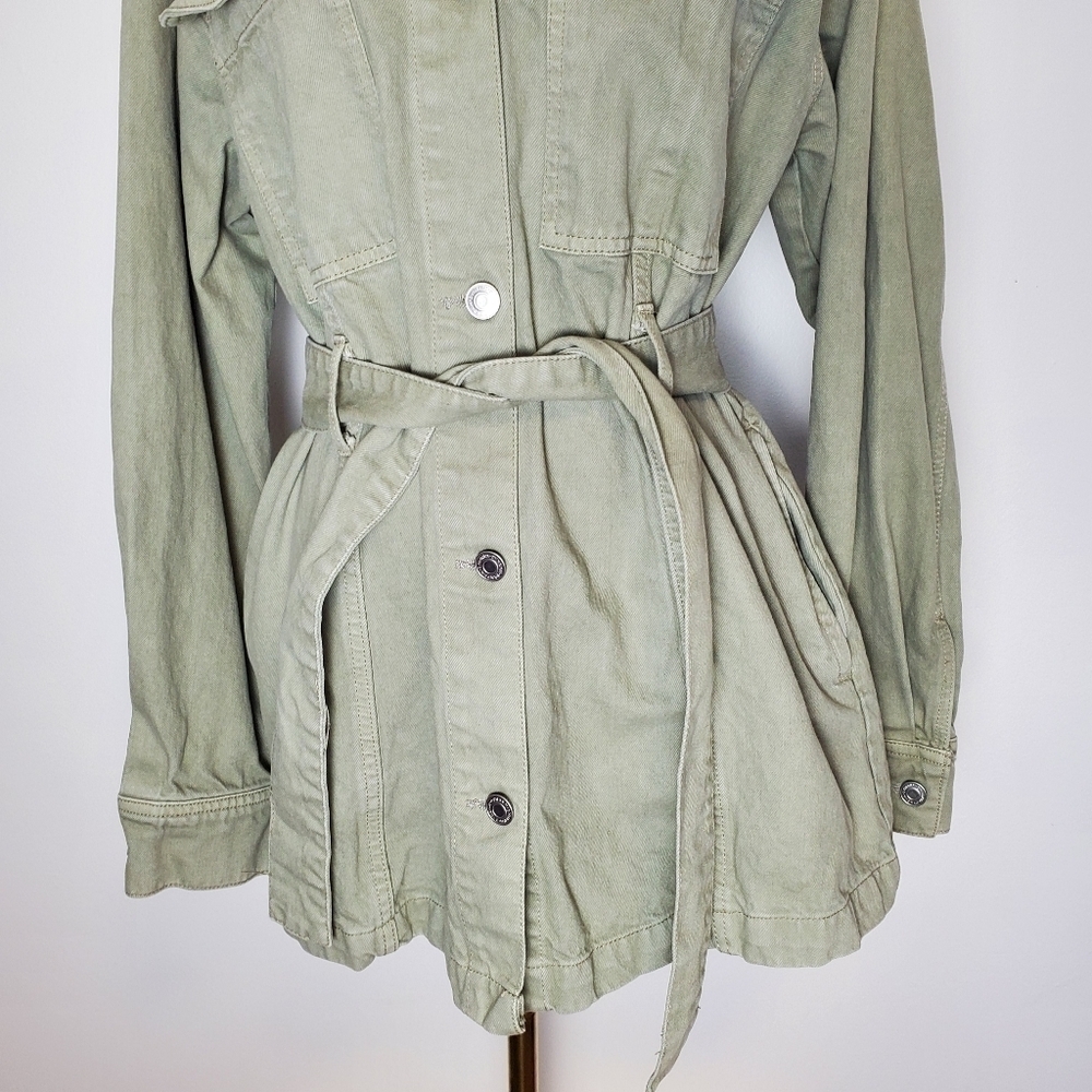 Dynamite Belted Denim Shacket - Picture 9 of 12